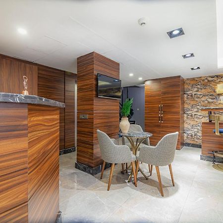 La Palace Suites Sisli Istanbul Exterior foto