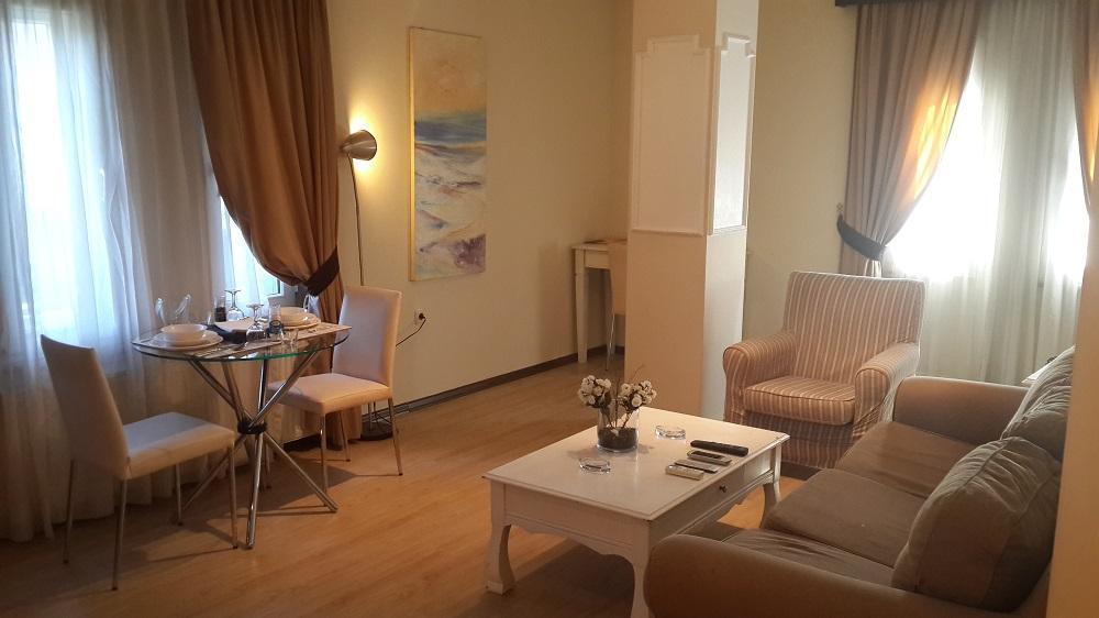 La Palace Suites Sisli Istanbul Exterior foto