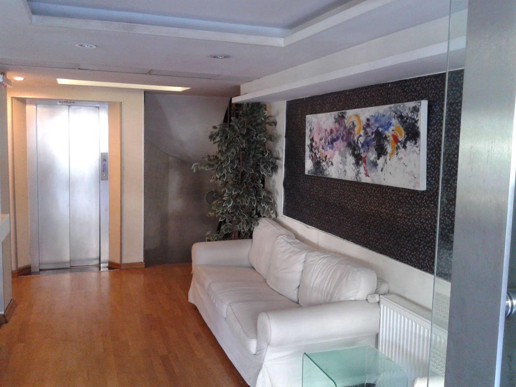 La Palace Suites Sisli Istanbul Exterior foto